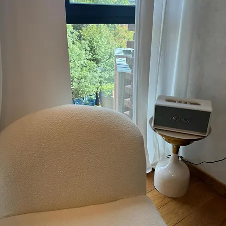 South Park Luxury Apartment