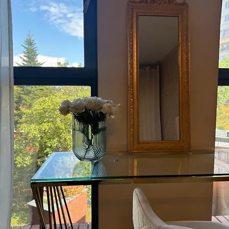 South Park Luxury Apartment Sofia